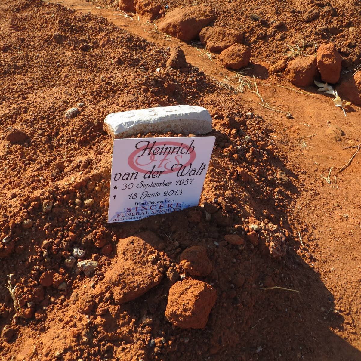 WALT Heinrich, van der 1957-2013