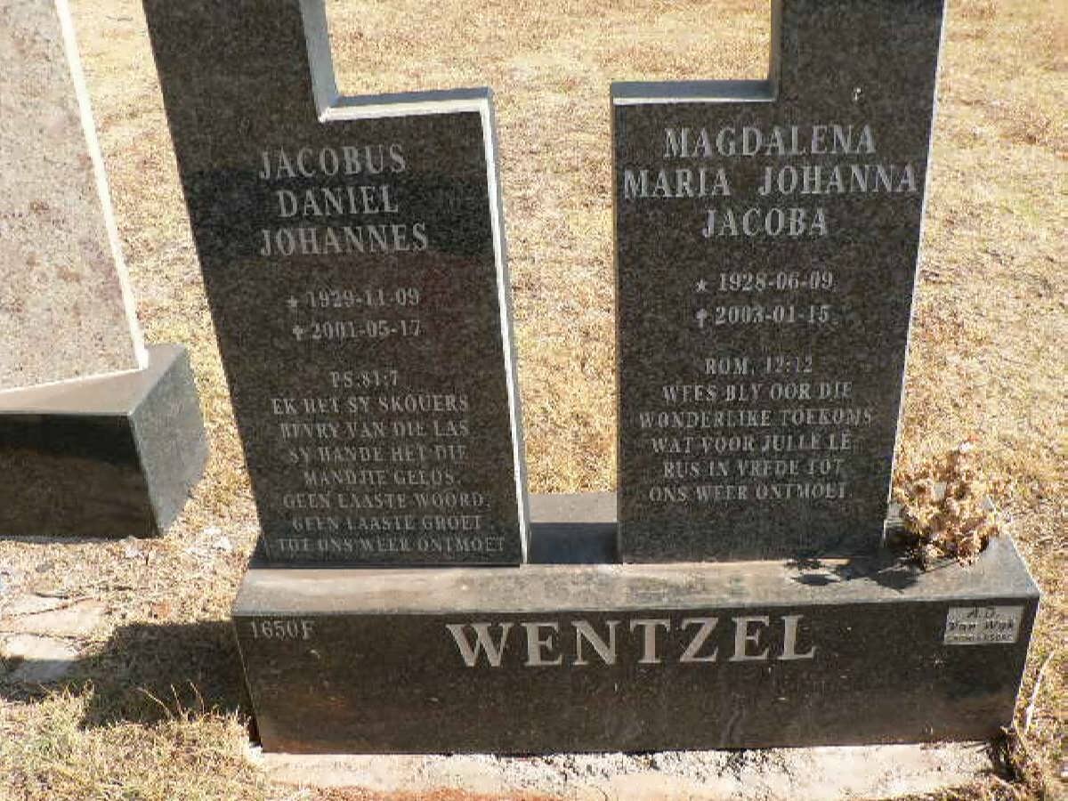WENTZEL Jacobus Daniel Johannes 1929-2001 &amp; Magdalena Maria Johanna Jacoba 1928-2003