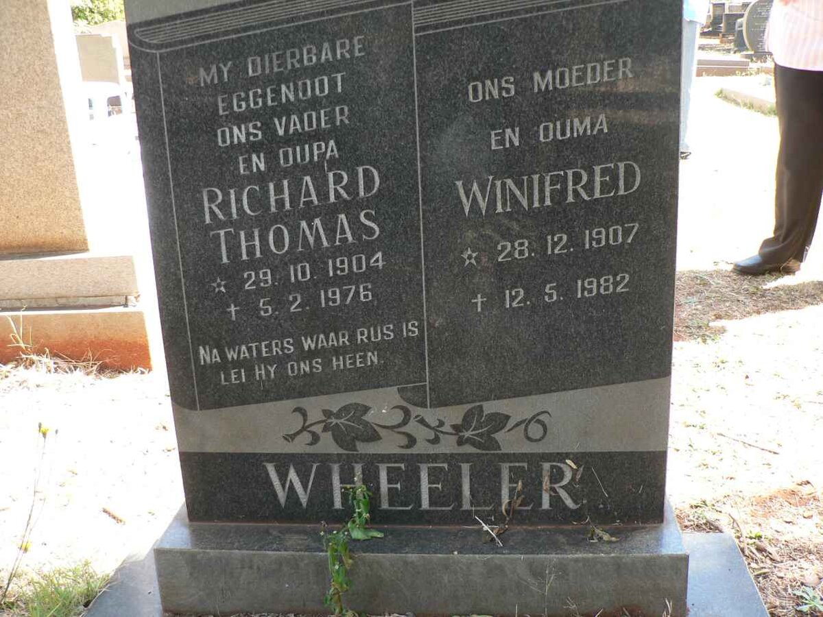 WHEELER Richard Thomas 1904-1976 &amp; Winifred 1907-1982