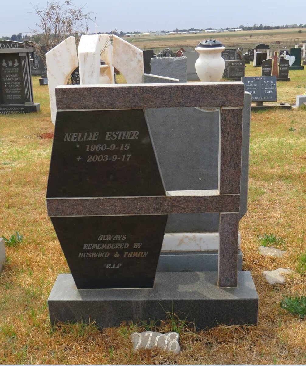 ? Nellie Esther 1960-2003