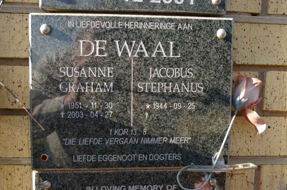 WAAL Jacobus Stephanus, de 1944- &amp; Susanne Graham 1951-2003