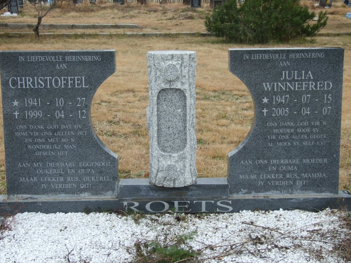 ROETS Christoffel 1941-1999 &amp; Julia Winnefred 1947-2005