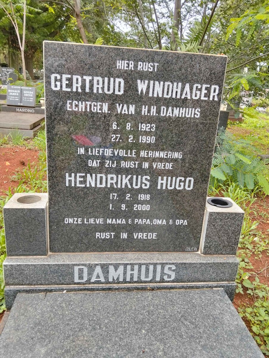 DAMHUIS Hendrikus Hugo 1918-2000 & Gertrud nee Windhager 1923-1990