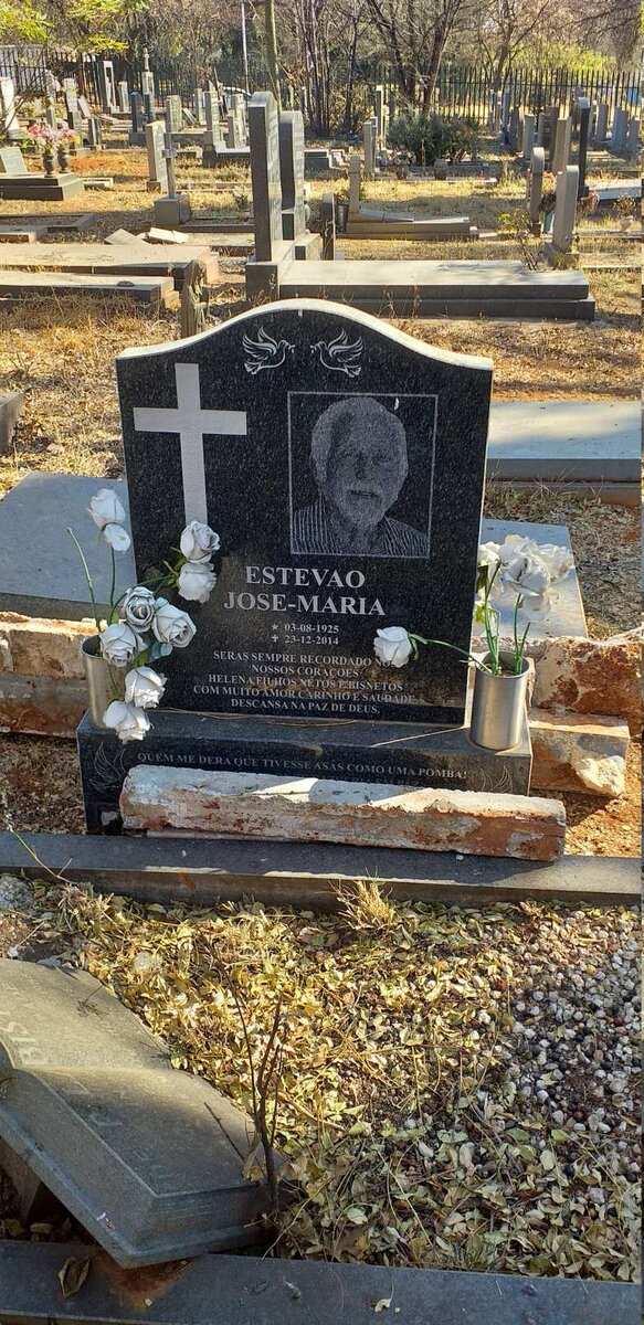 ESTEVAO Jose-maria 1925-2014