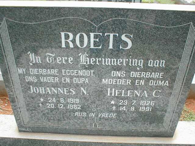ROETS Johannes N. 1919-1982 &amp; Helena C. 1926-1991