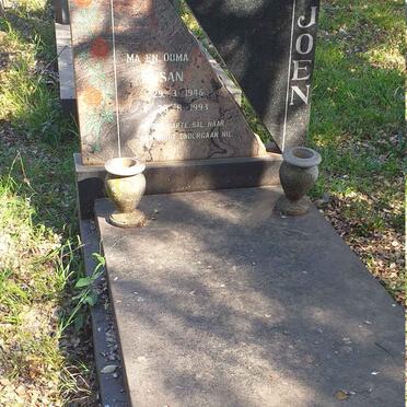 VILJOEN Theuns 1934-2009 & Susan 1946-1993