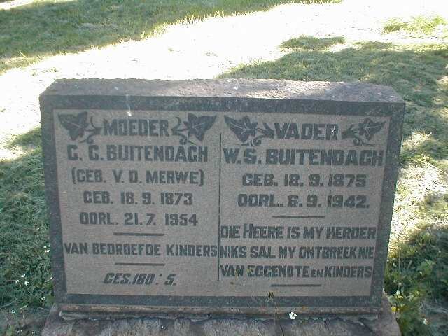 BUITENDAGH W.S. 1875-1942 &amp; C.C. VAN DER MERWE 1873-1954