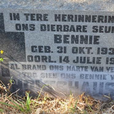 HOLTSHAUSEN Bennie 1935-1941