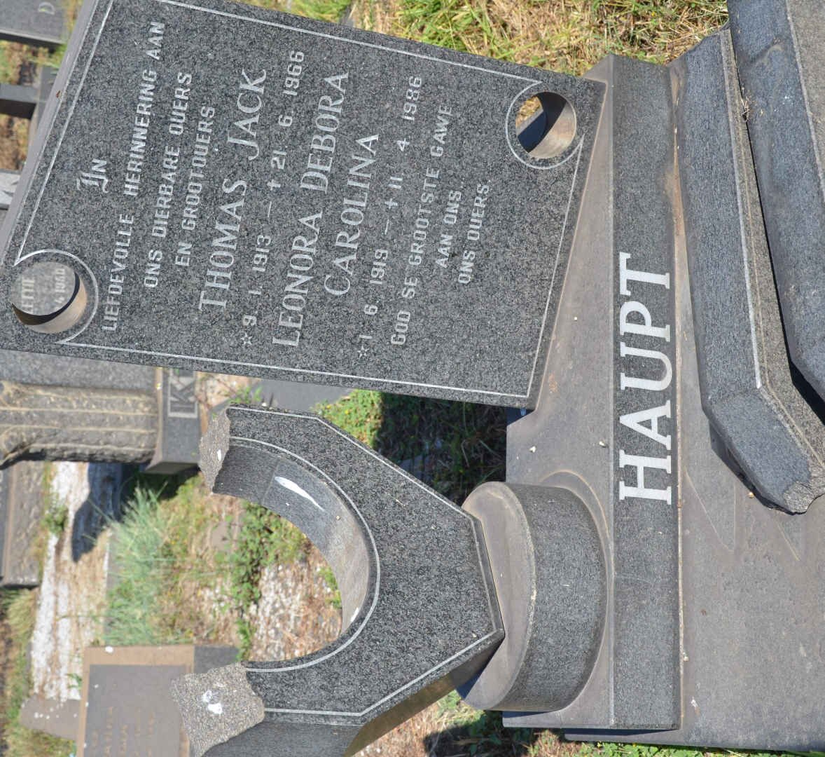 HAUPT Thomas Jack 1913-1966 &amp; Leonora Debora Carolina 1919-1986