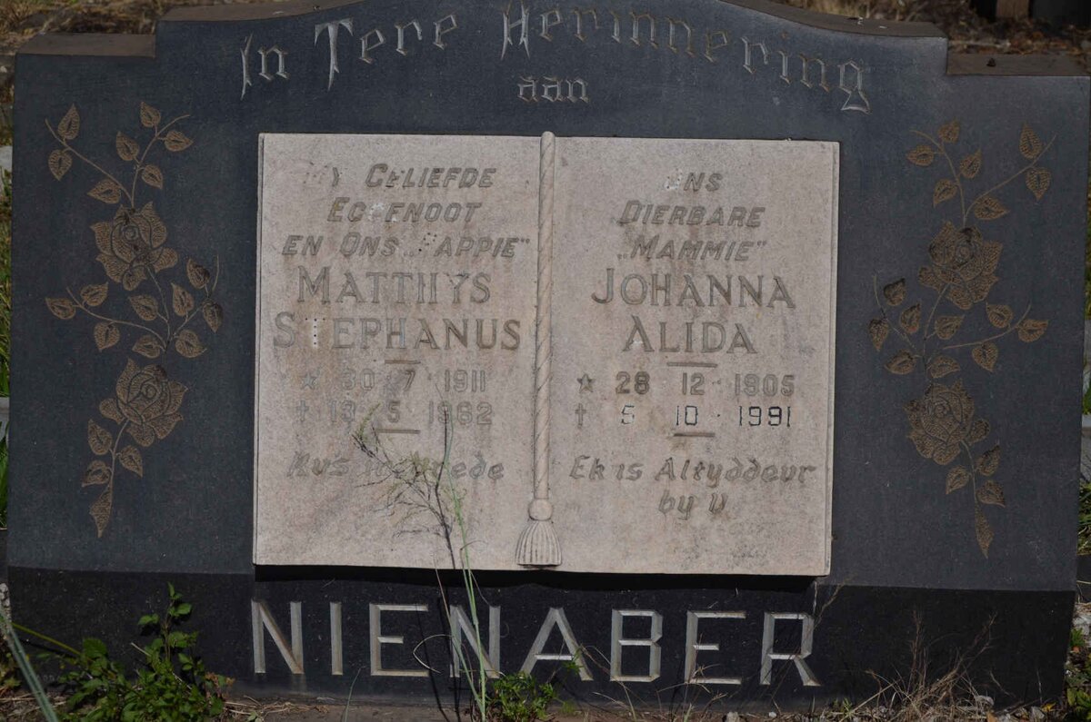 NIENABER Matthys Stephanus 1911-1962 &amp; Johanna Alida 1905-1991