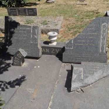 ZYL Nicolaas Johannes, van 1905-1953 &amp; Fredrika Wilhelmina SWANEPOEL 1904-1977