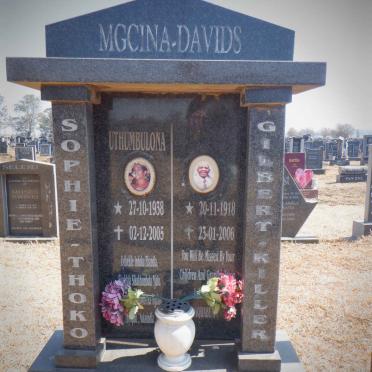 DAVIDS Gilbert Killer, MGCINA 1918-2006 &amp; Sophie Thoko 1938-2005