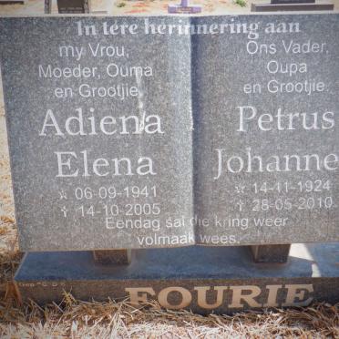 FOURIE Petrus Johannes 1924-2010 &amp; Adiena Elena 1941-2005