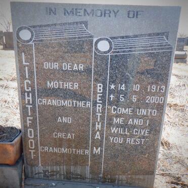 LIGHTFOOT Bertha M. 1913-2000
