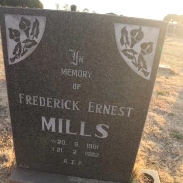 MILLS Frederick Ernest 1901-1982