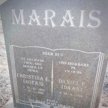 MARAIS Daniel P. 1944- &amp; Christina E. 1935-2001