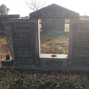 NAUDE Sarel Hendrik Jacobus 1908-1988 &amp; Elizabeth Cornelia 1908-1995
