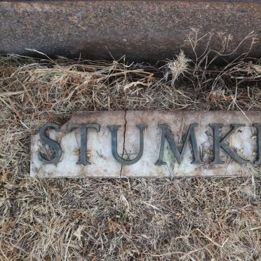 STUMKE Douglas Albert 1904-1973 &amp; Margaret Mary 1903-1993