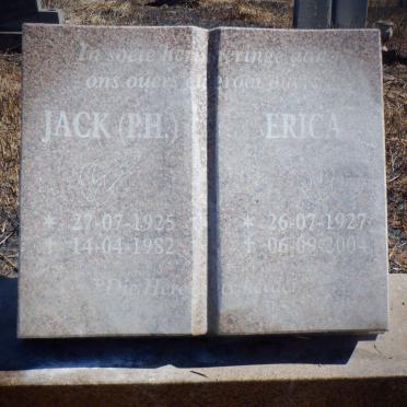 STOOP P.H. 1925-1982 &amp; Erica 1927-2004