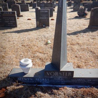 VORSTER Alewyn Petrus 1890-1971 &amp; Susanna SMUTS 1895-1977 :: VORSTER Dirik 1933-1982