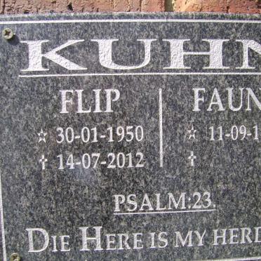KUHN Flip 1950-2012 &amp; Fauna 1950-