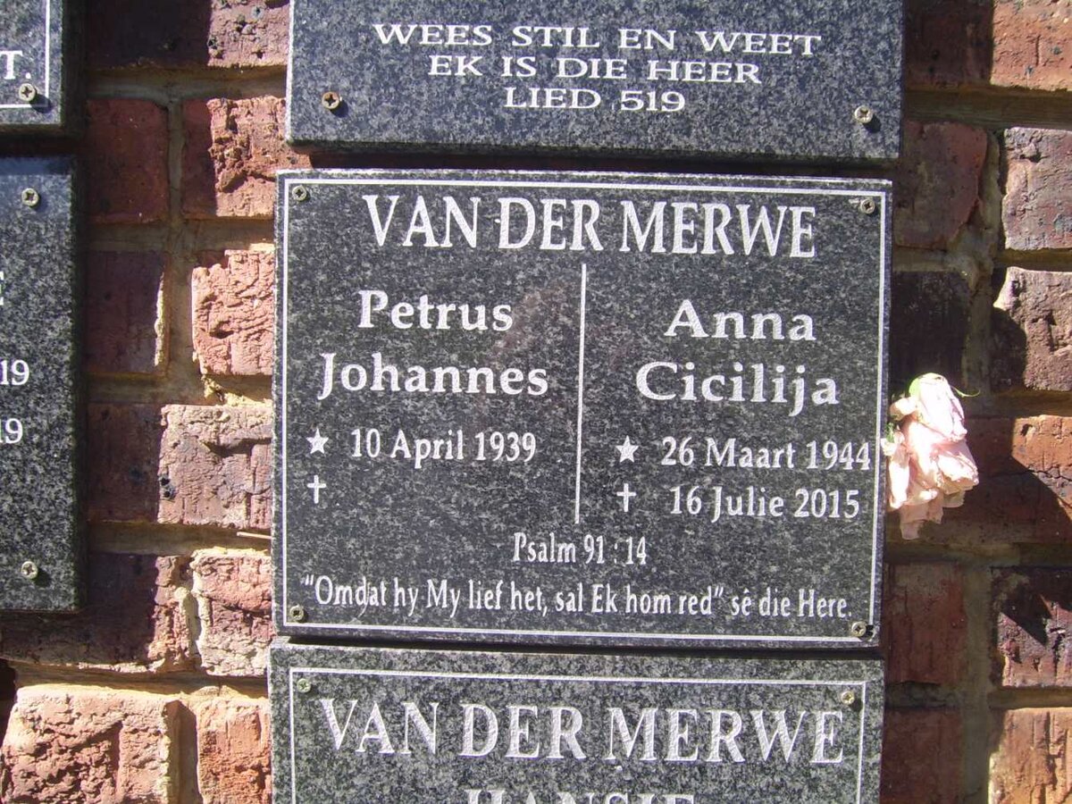 MERWE Petrus Johannes, van der 1939- &amp; Anna Cicilija 1944-2015