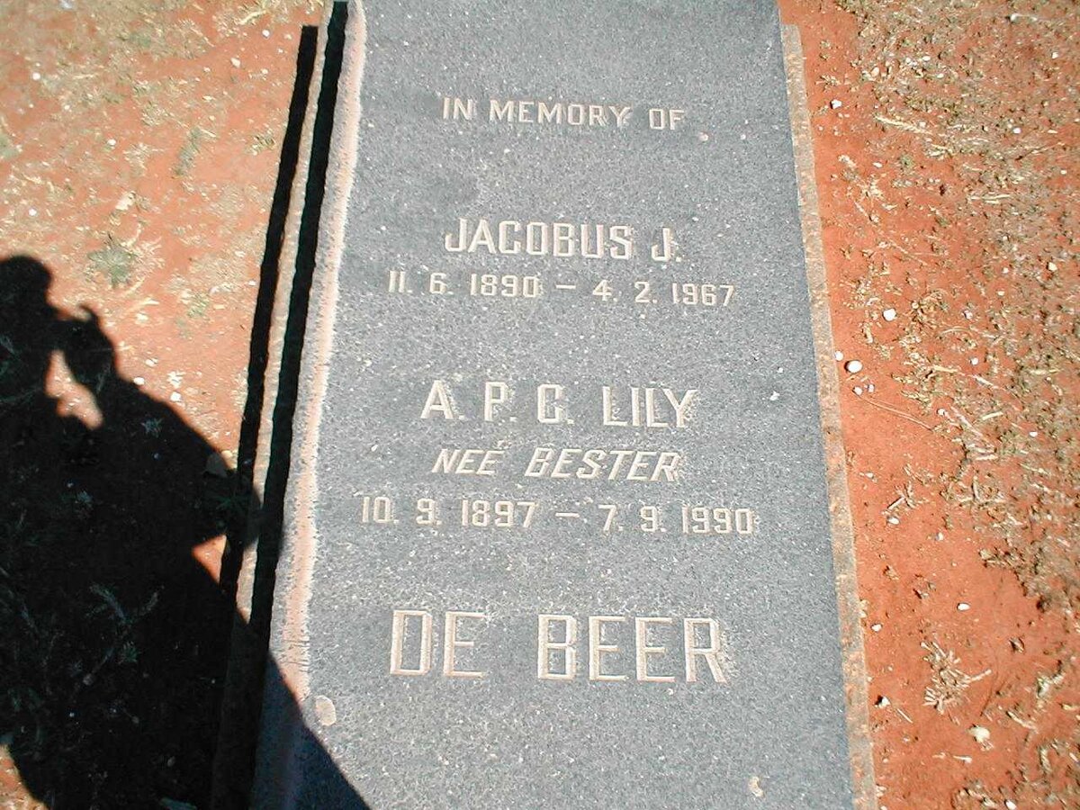BEER Jacobus J., de 1890-1967 &amp; A.P.C. BESTER 1897-1990