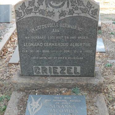 GRIEZEL Leonard Gerhardus Albertus 1889-1952 &amp; Susanna Jacomina 18?7-1980