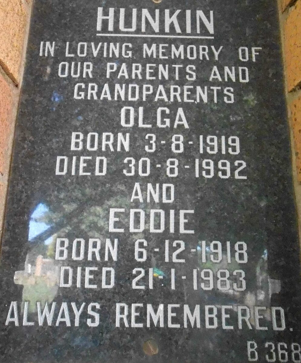HUNKIN Eddie 1918-1983 &amp; Olga 1919-1992