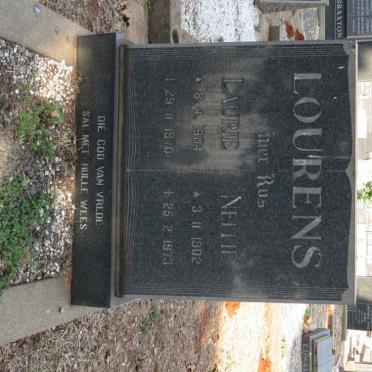 LOURENS Laurie 1904-1970 &amp; Nellie 1902-1973