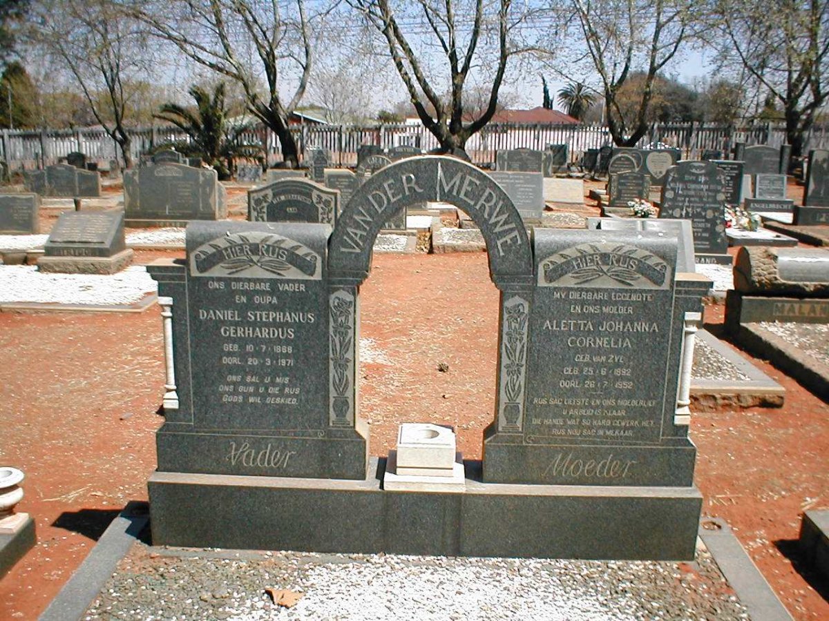 MERWE Daniel Stephanus Gerhardus, van der 1888-1971 &amp; Aletta Johanna Cornelia 1892-1952
