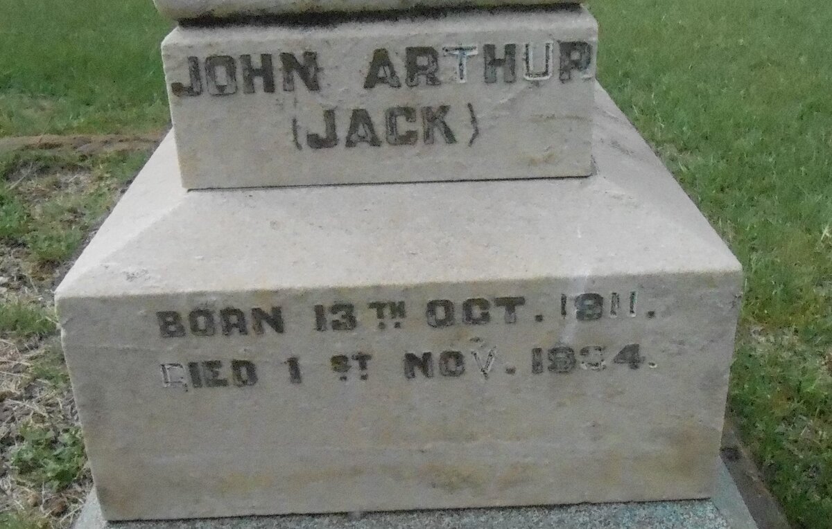 MUSGRAVE John Arthur 1911-19?4