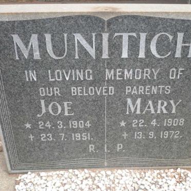 MUNITICH Joe 1904-1951 &amp; Mary 1908-1972