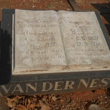 NEST Willem F., van der 1910-1972 &amp; Bessie 1907-1974