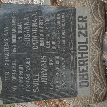 OBERHOLZER Sarel Johannes 1894-1958 &amp; Susanna Catharina A. BRITS 1913-2002