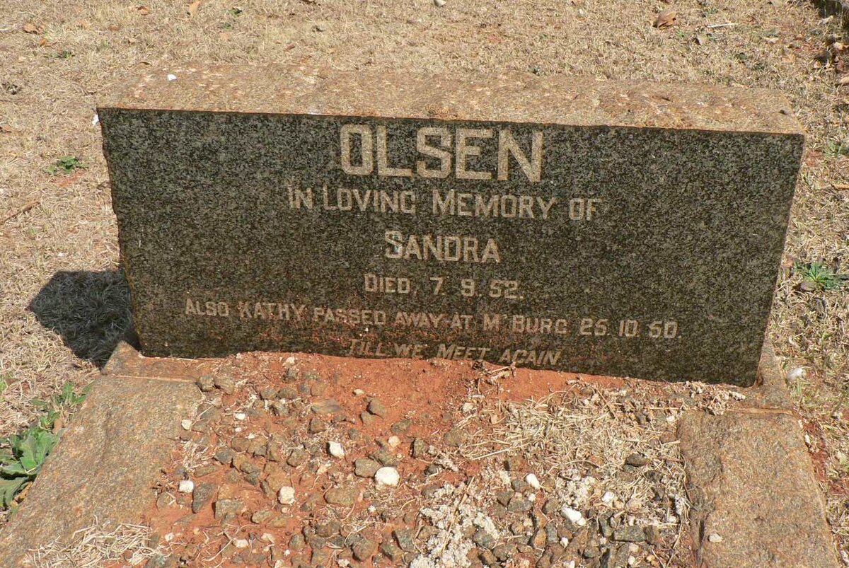 OLSEN Sandra -1952 :: OLSEN Kathy -1950