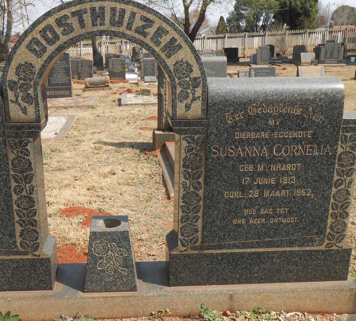 OOSTHUIZEN Susanna Cornelia nee MYNHARDT 1913-1952