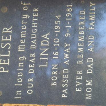 PELSER Linda 1954-1981