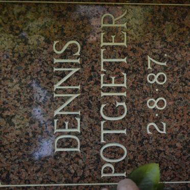 POTGIETER Dennis -1987