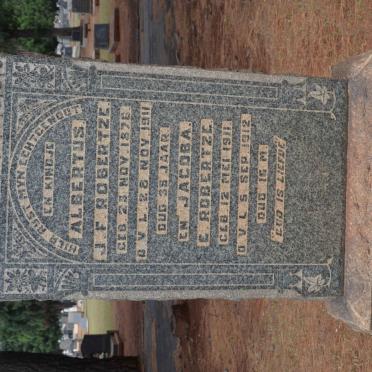 ROBERTZE Albertus J.F. 1876-1911 :: ROBERTZE Jacoba E. 1911-1912