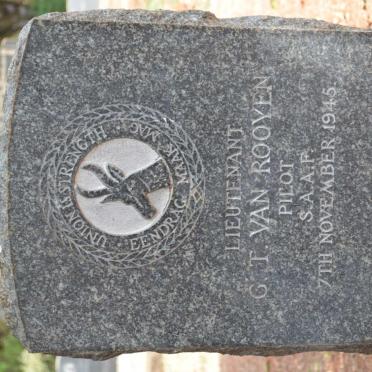 ROOYEN G.T., van -1945