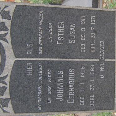 SWANEPOEL Johannes Gerhardus 1905-1968 &amp; Esther Susan 1913-1971