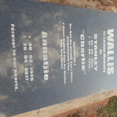 WALLIS Stanley 1935-2012 &amp; Annatjie 1945-2017