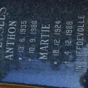 WESSELS Anthon 1935-1988 &amp; Martie 1924-1988