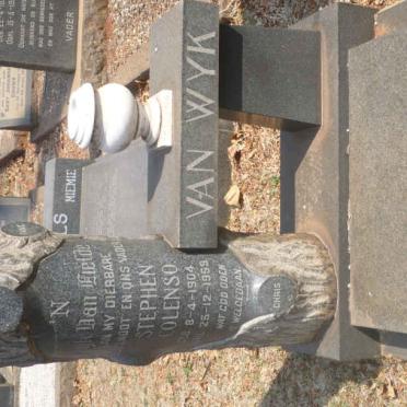 WYK Stephen Colenso, van 1904-1959