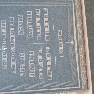 ZEEMAN Jacobus Johannes 1868-1952 &amp; Agatha Gertruida 1874-1950