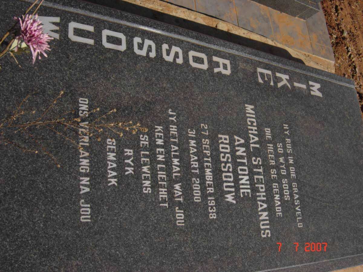 ROSSOUW Michal Stephanus Antonie 1938-2000