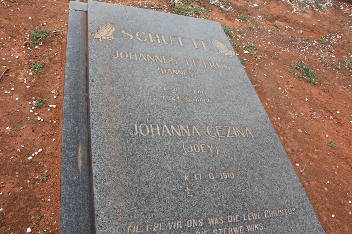 SCHUTTE Johannes Petrus 1911-1989 &amp; Johanna Gezina 1910-