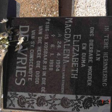 VRIES Elizabeth Magdalena, de nee VAN STADEN 1904-1988