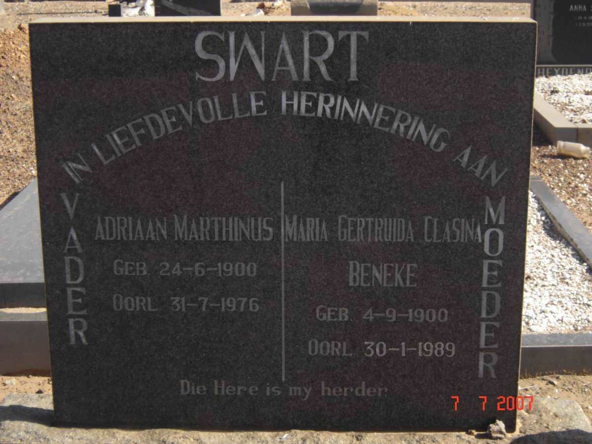 SWART Adriaan Marthinus 1900-1976 &amp; Maria Gertruida Clasina BENEKE 1900-1989